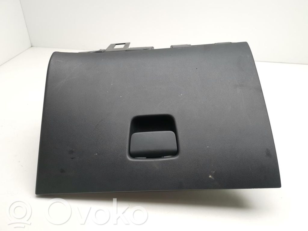 Guantera   39173001