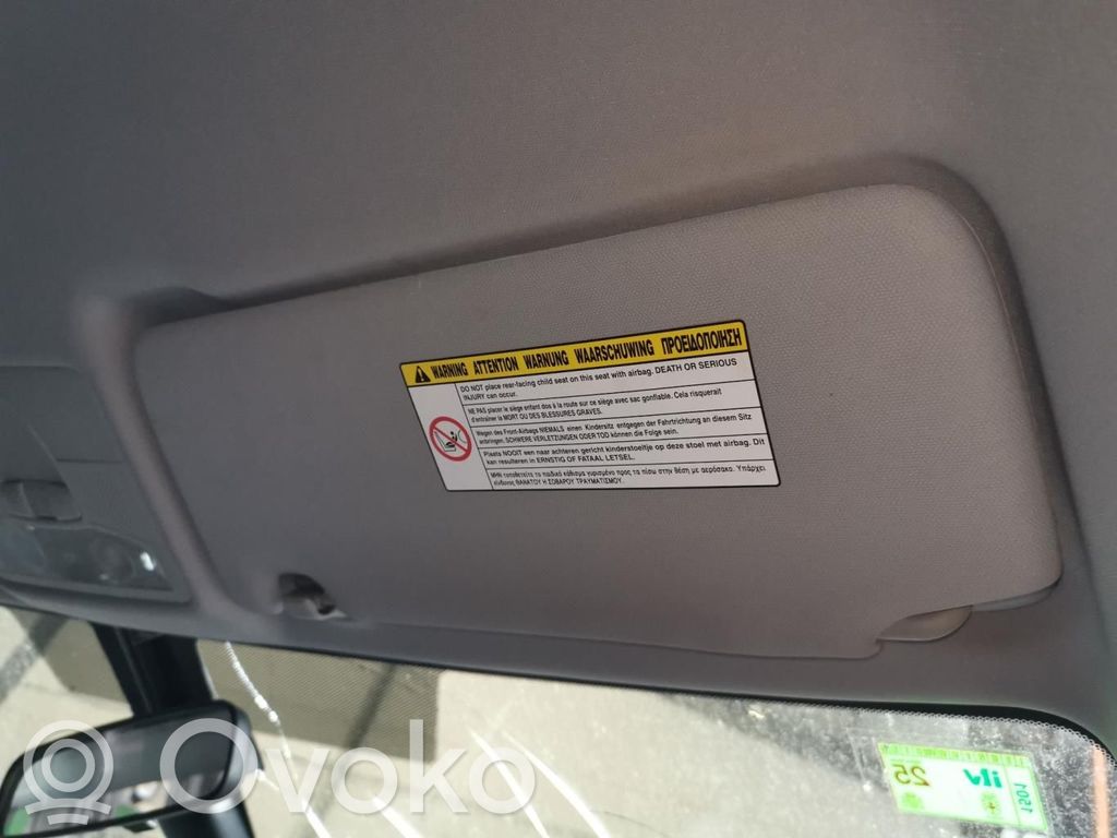 Sun visor