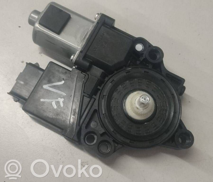 KIA Ceed Front door window regulator motor 