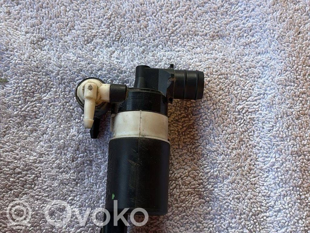 Citroen C4 Grand Picasso Windscreen/windshield washer pump 
