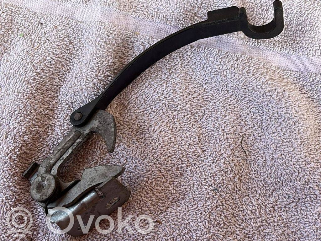 Peugeot 308 Engine bonnet/hood lock/latch loop/hook 