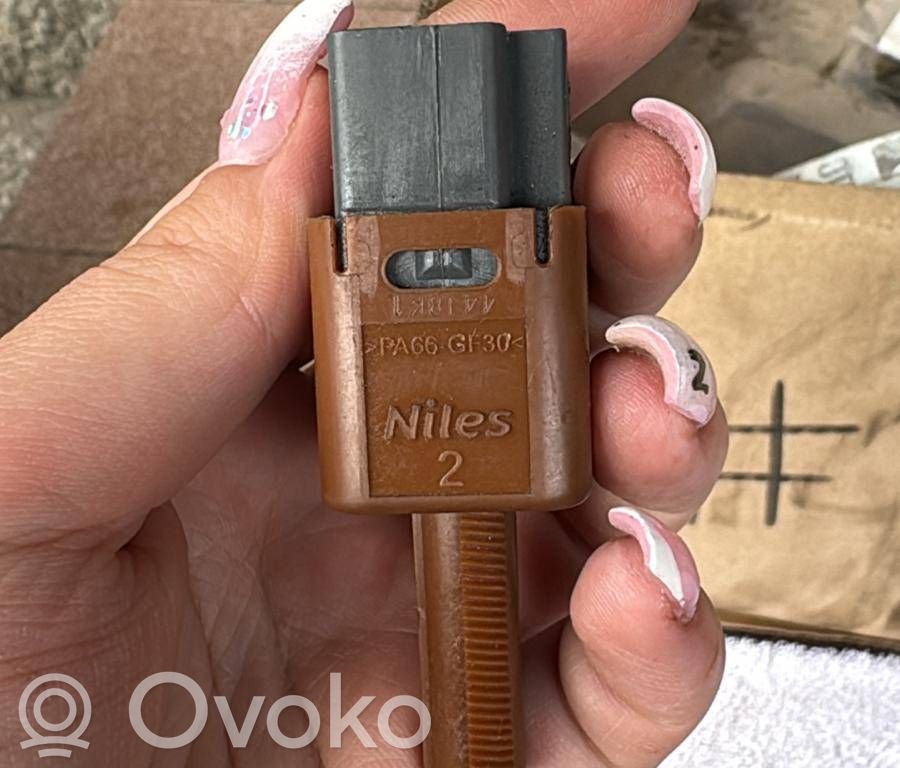 Nissan Note (E12) Interruptor sensor del pedal de freno 