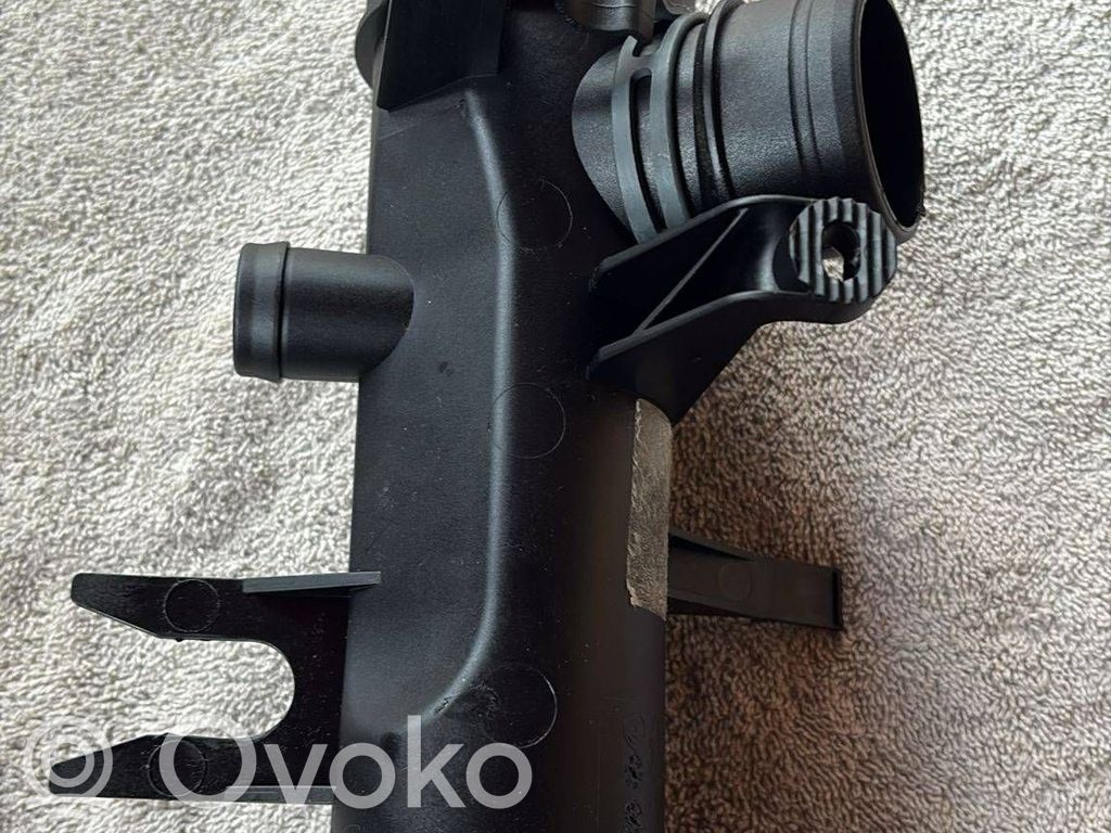 Rura / Wąż dolotowy powietrza   03C129617H