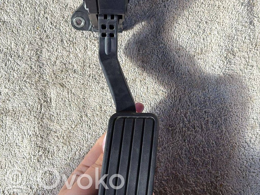 Subaru XV I Pedal del acelerador 