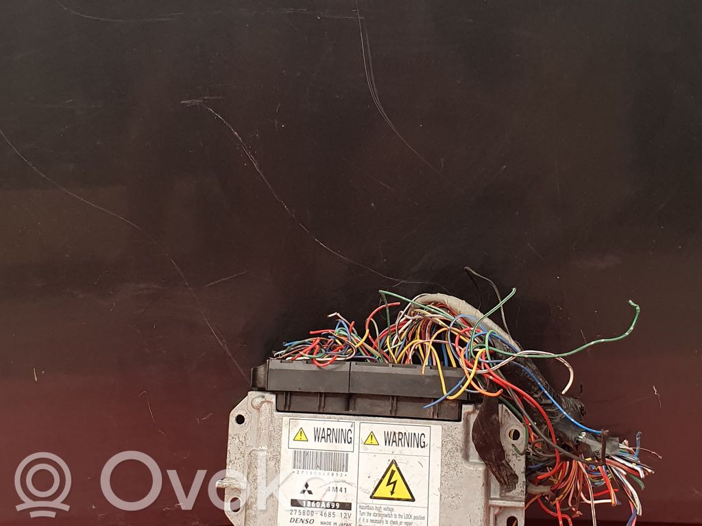 Mitsubishi Pajero Engine control unit/module 