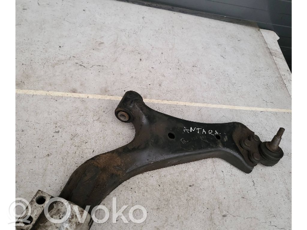Opel Antara Basculă inferioară față 