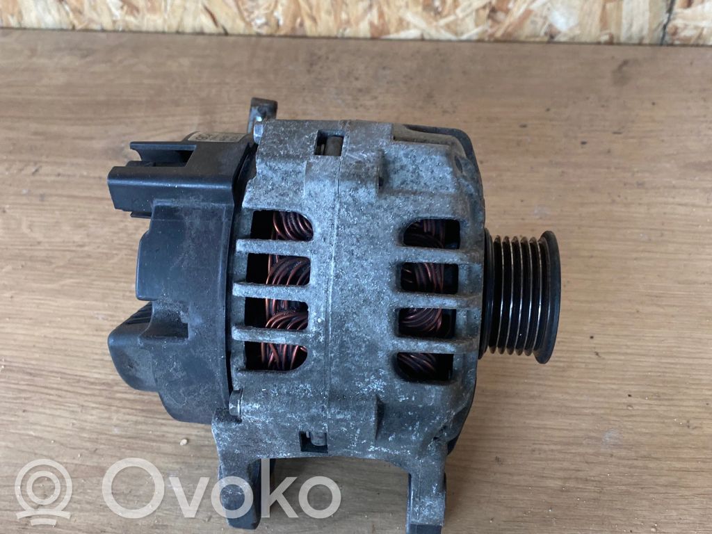 Skoda Fabia Mk2 (5J) Alternator 