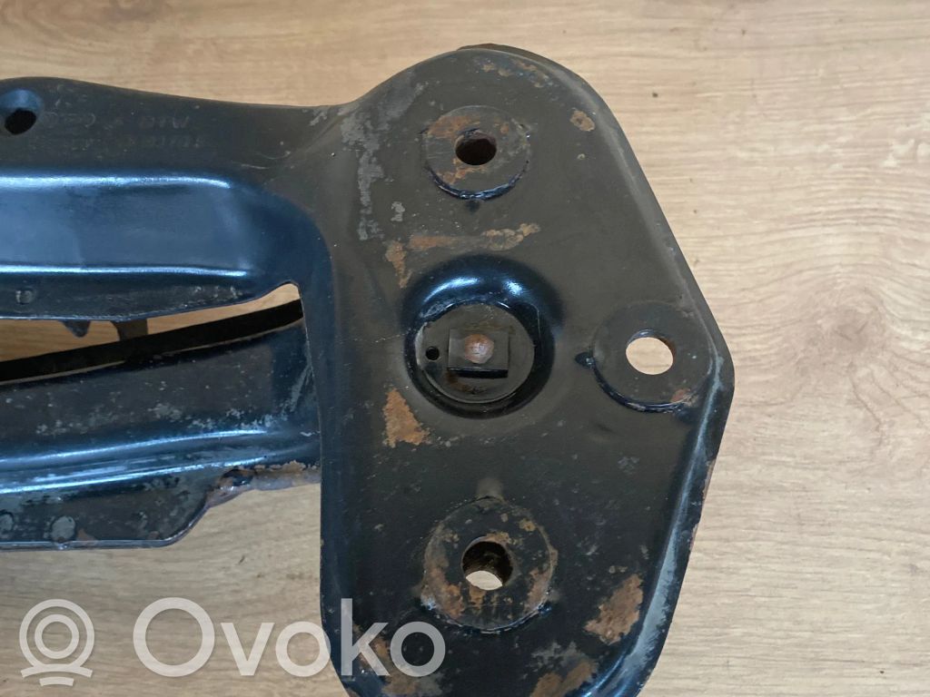 Volkswagen Golf II Etuapurunko 