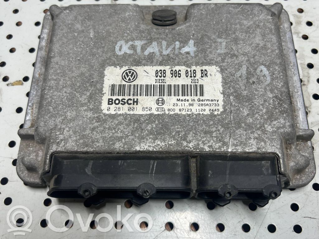 Skoda Octavia Mk1 (1U) Engine control unit/module 