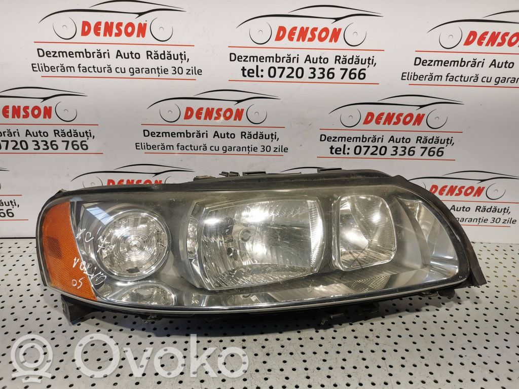 Volvo V70 Priekinis žibintas 