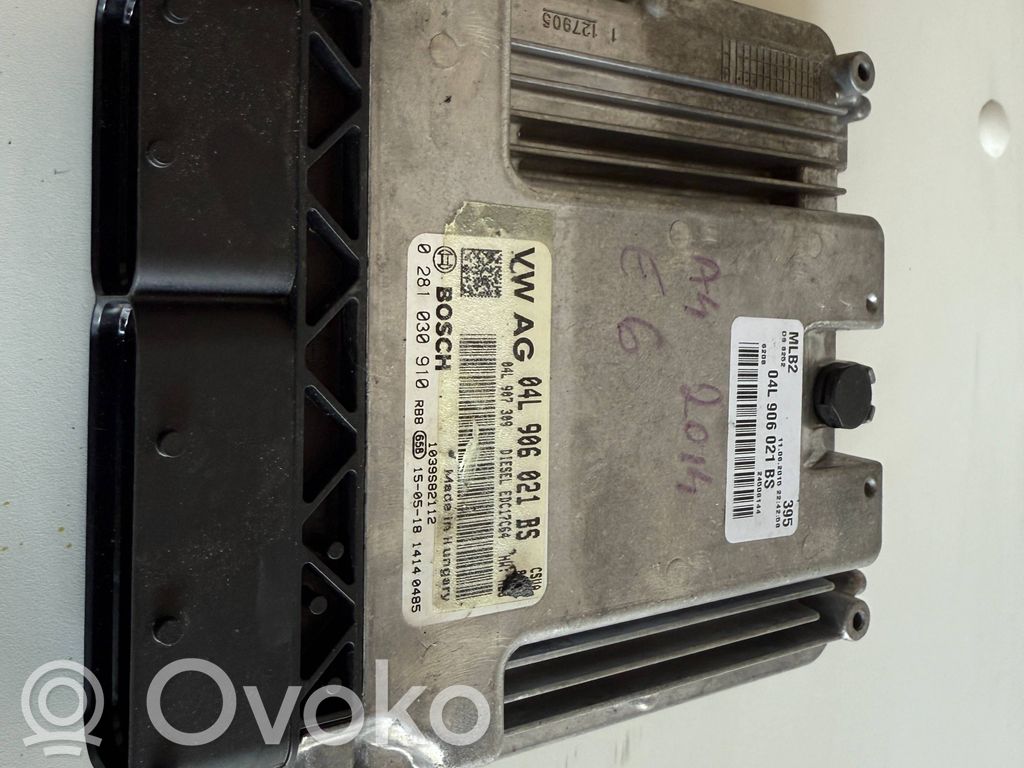 Audi A4 S4 B8 8K Engine control unit/module 