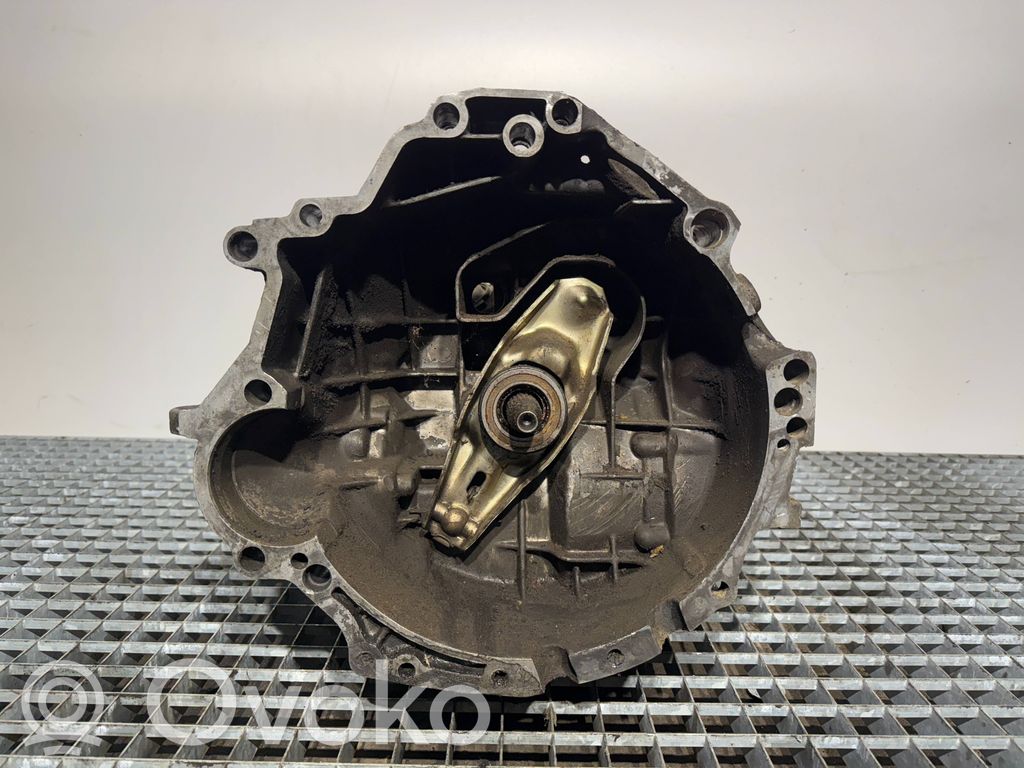 Volkswagen PASSAT B5 Cutie viteze manuală cu 5 trepte 