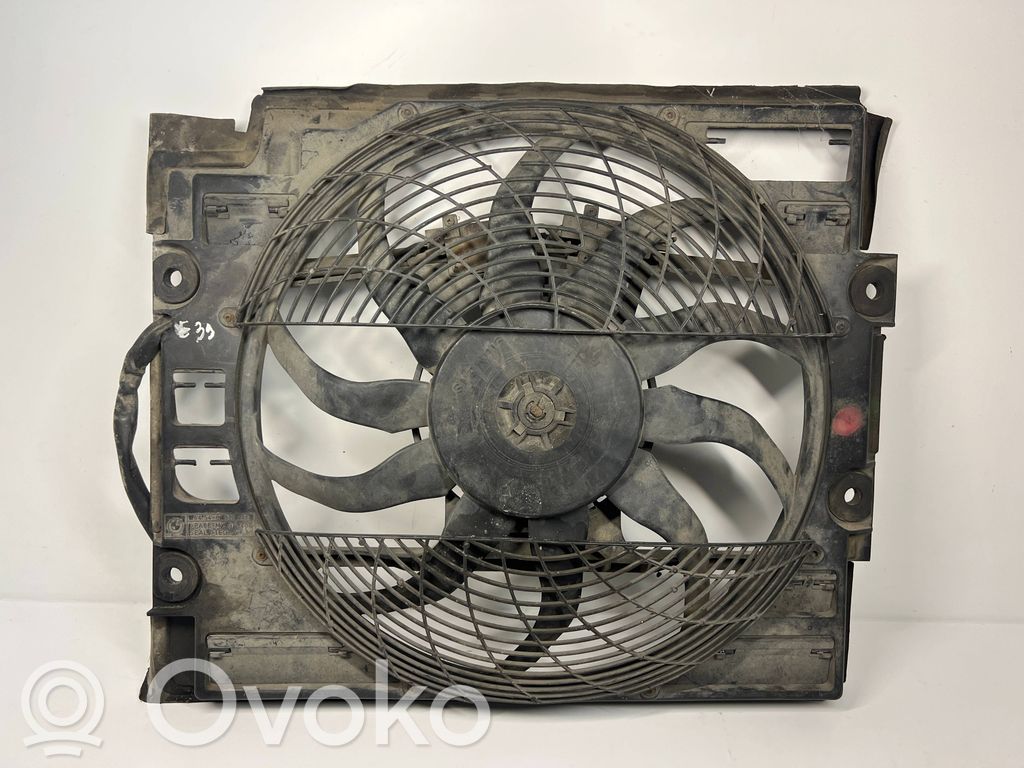 BMW 5 E39 Elektrisks radiatoru ventilators 