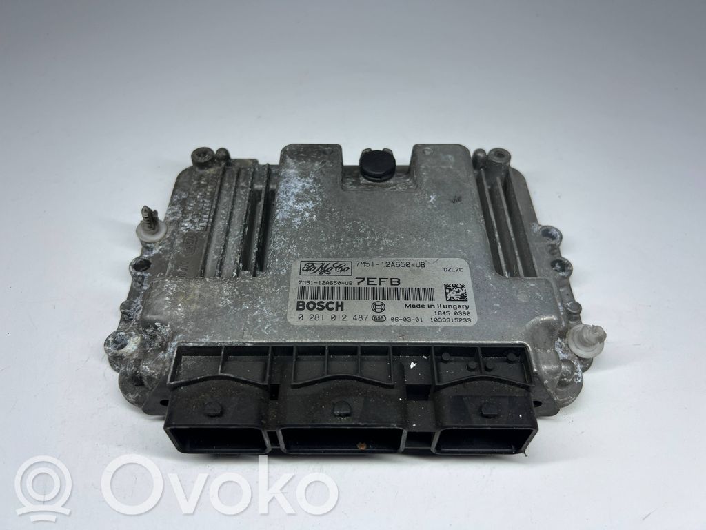 Unidad de control/módulo del motor   7M5112A650UB