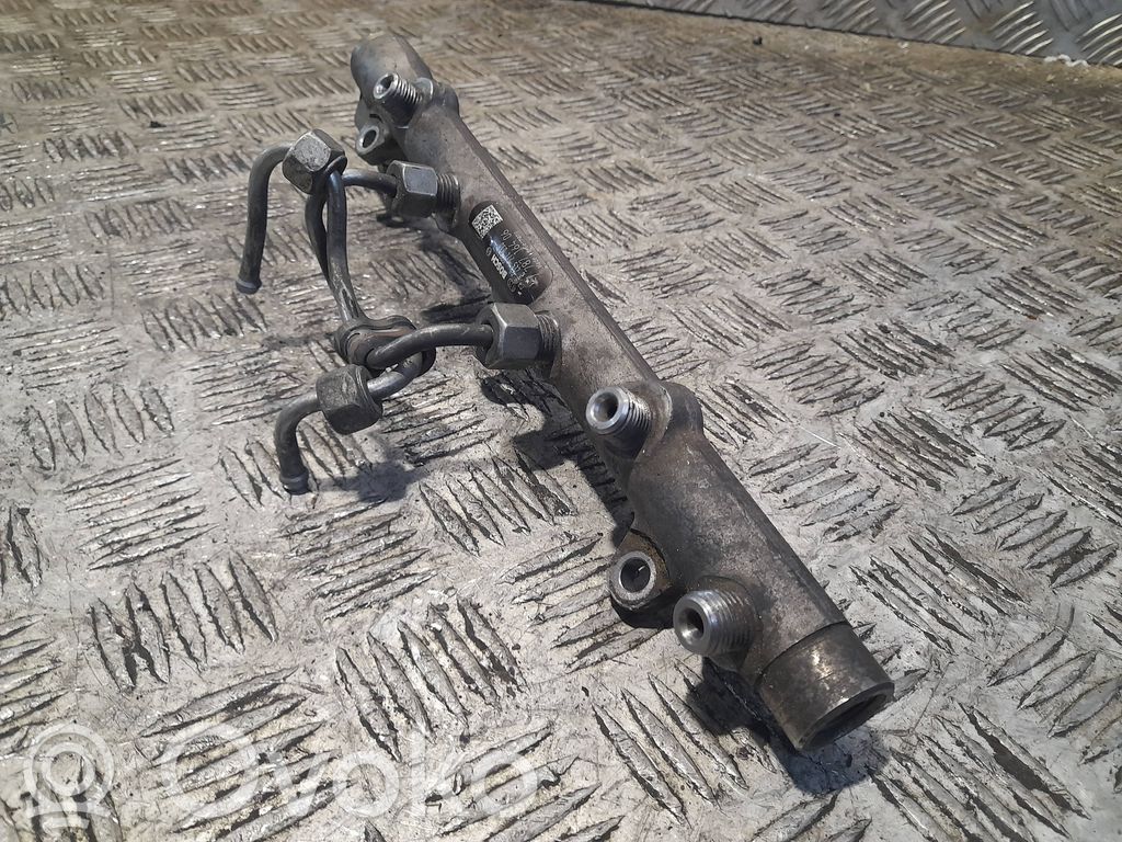 BMW 3 E90 E91 Fuel main line pipe 