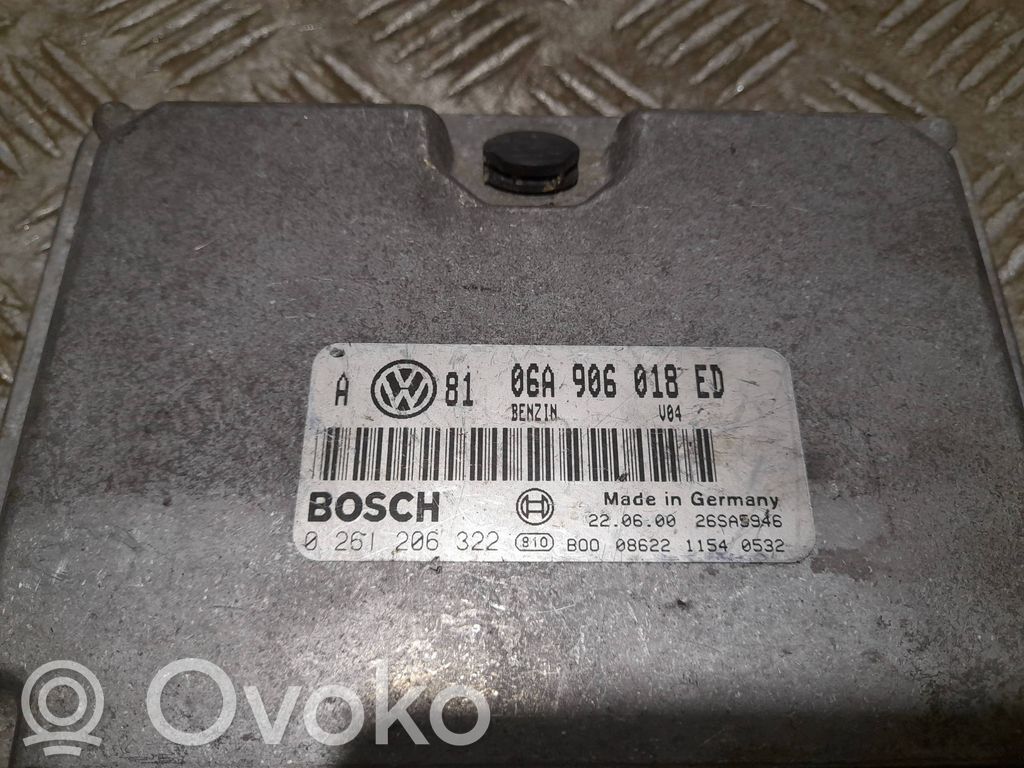 Volkswagen Golf IV Engine control unit/module 