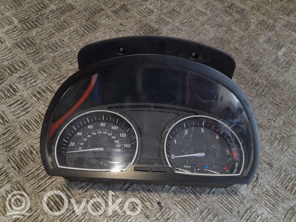 BMW X3 E83 Spidometrs (instrumentu panelī) 