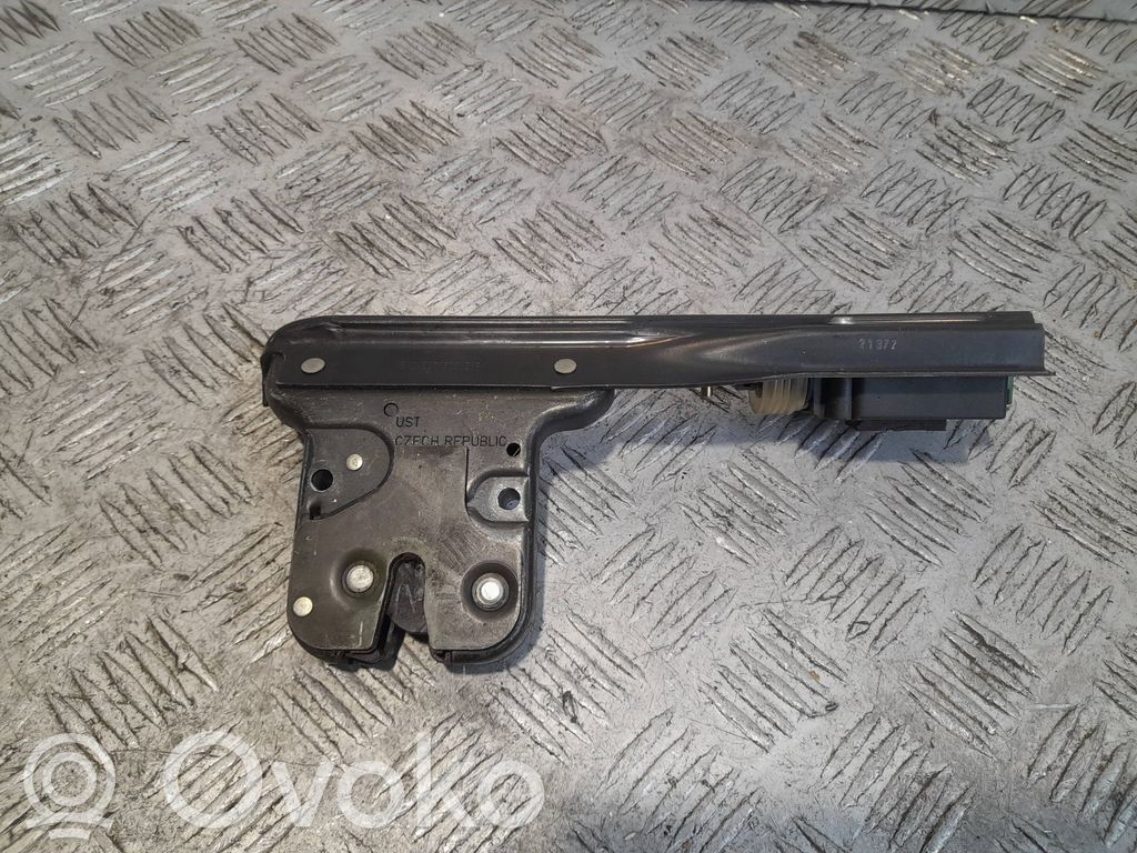 Audi TT Mk1 Tailgate/trunk/boot lock/catch/latch 