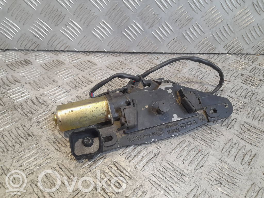 BMW 5 E39 Tailgate/trunk/boot lift motor 
