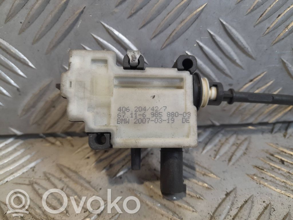BMW 3 E90 E91 Fuel tank cap lock motor 
