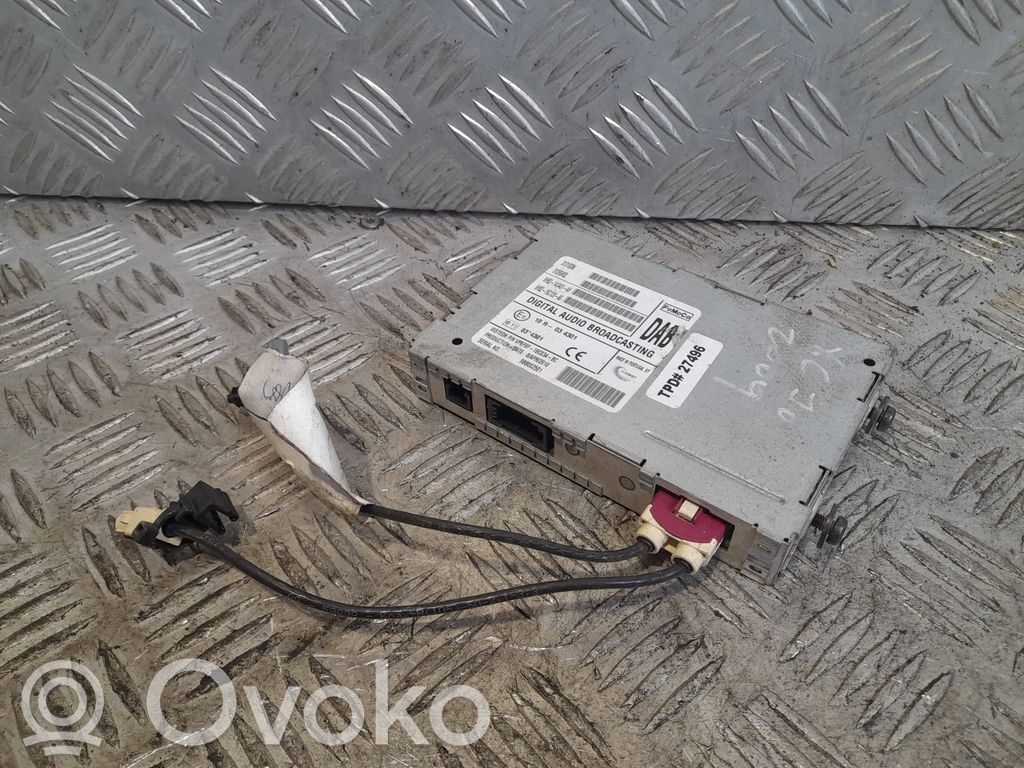 Volvo XC70 Antenna control unit 