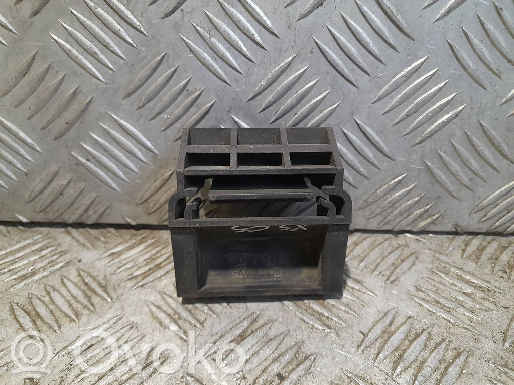 BMW X5 E53 Radiator support slam panel bracket 
