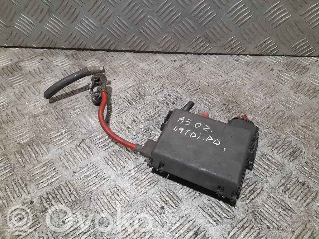 Audi A3 S3 8L Positive wiring loom 