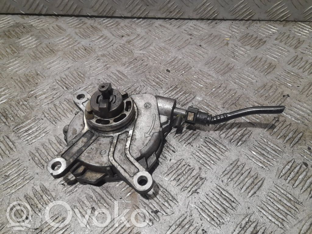 Toyota Avensis T250 Vacuum pump 
