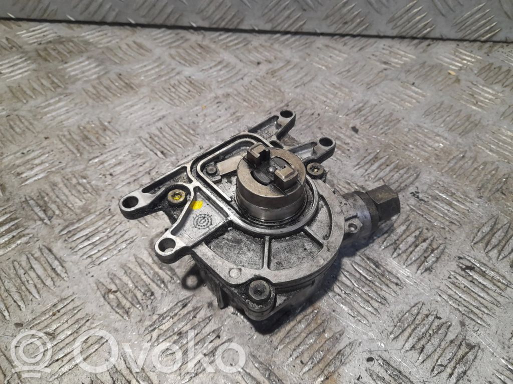 Opel Vectra C Bomba de vacío 