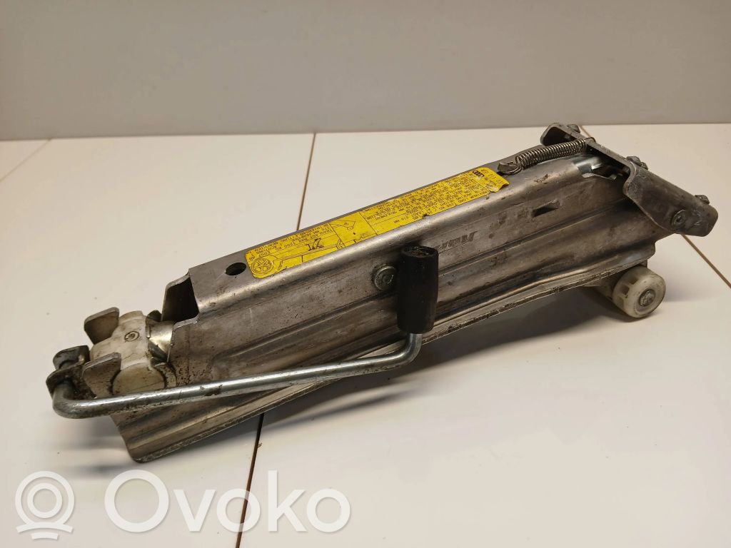 Audi A6 S6 C6 4F Tunkki 