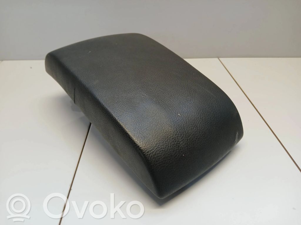 Ford Mondeo MK IV Armrest 