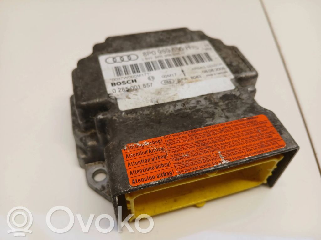Audi A3 S3 8P Airbag control unit/module 