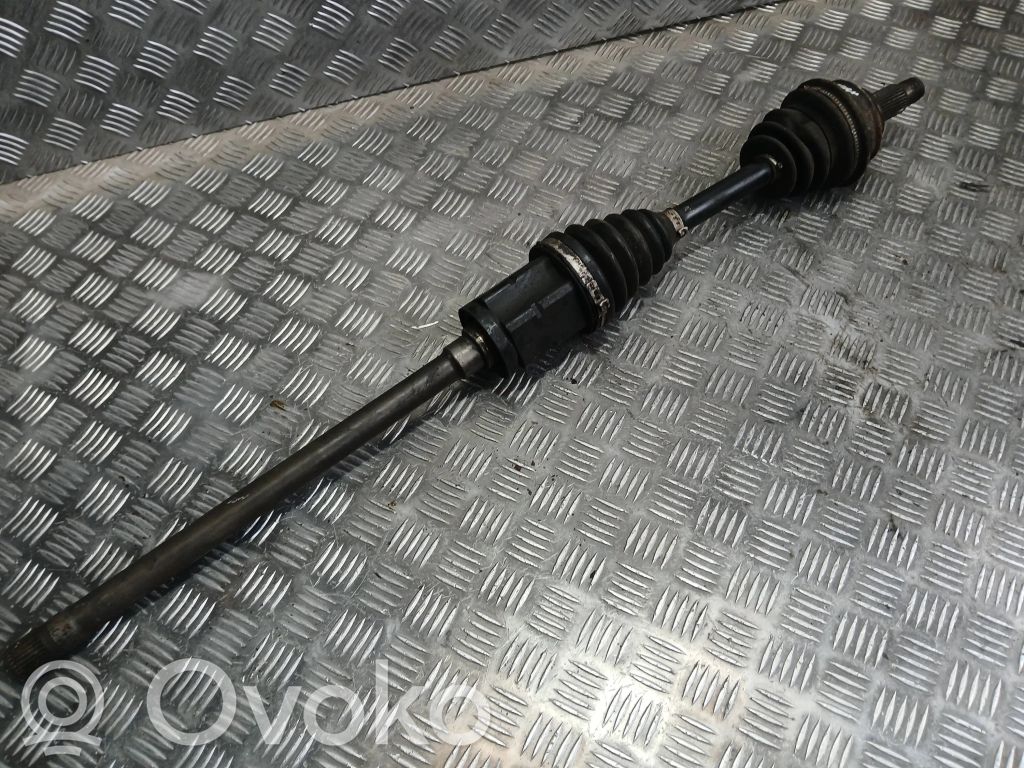 Etuvetoakseli   7505004,510516084094