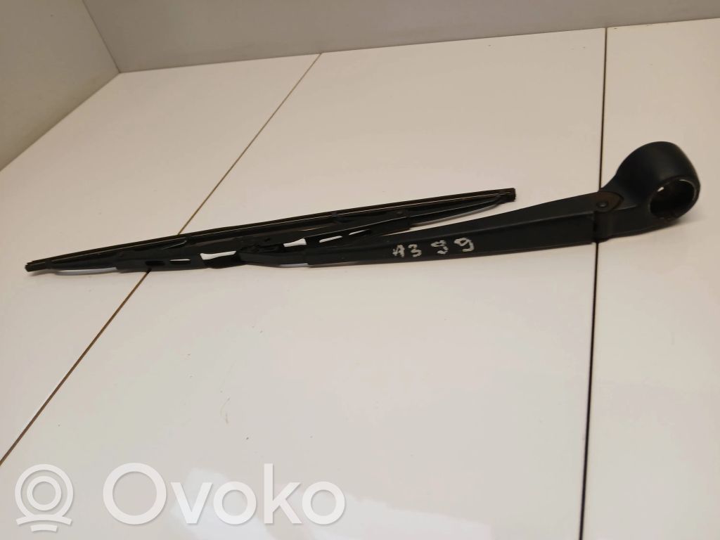 Audi A3 S3 8L Wischerarm Heckscheibe 