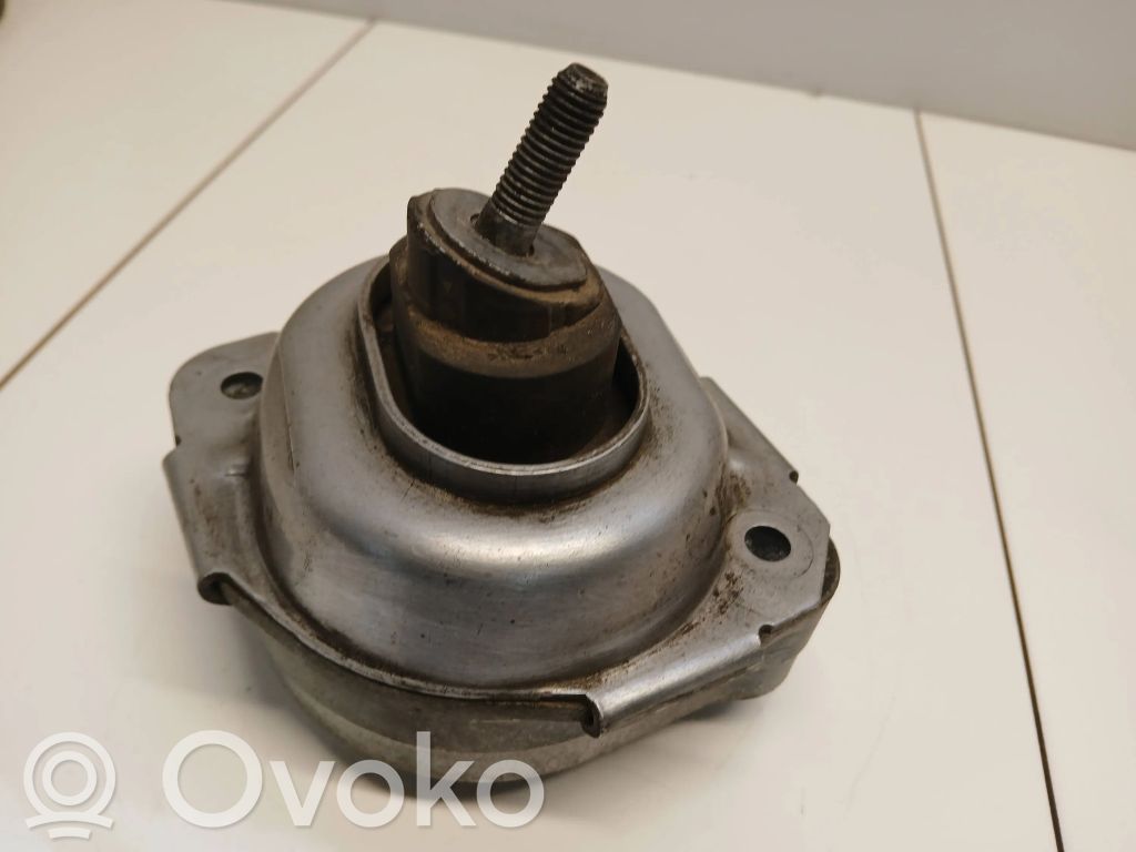 BMW X3 E83 Engine mount bracket 
