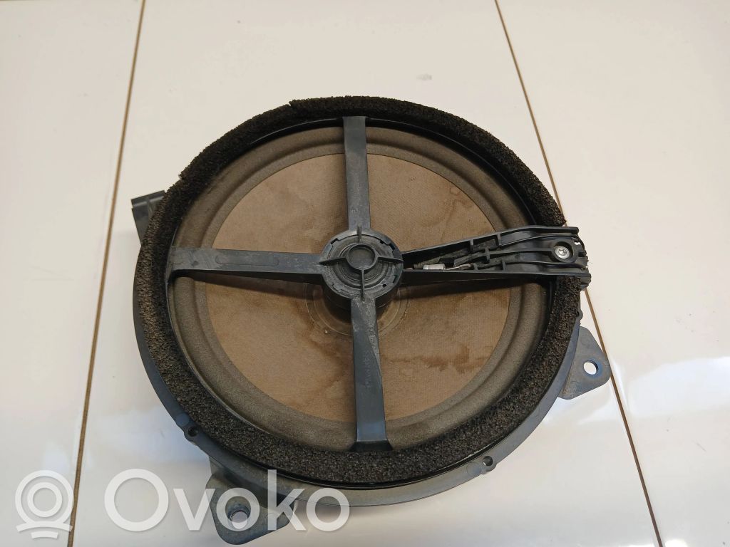 Volvo S60 Tavarahyllyn kaiutin 
