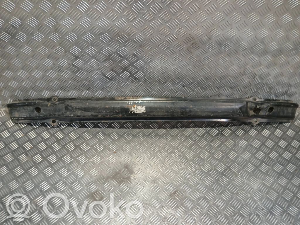 BMW 5 E60 E61 Balka bampera 