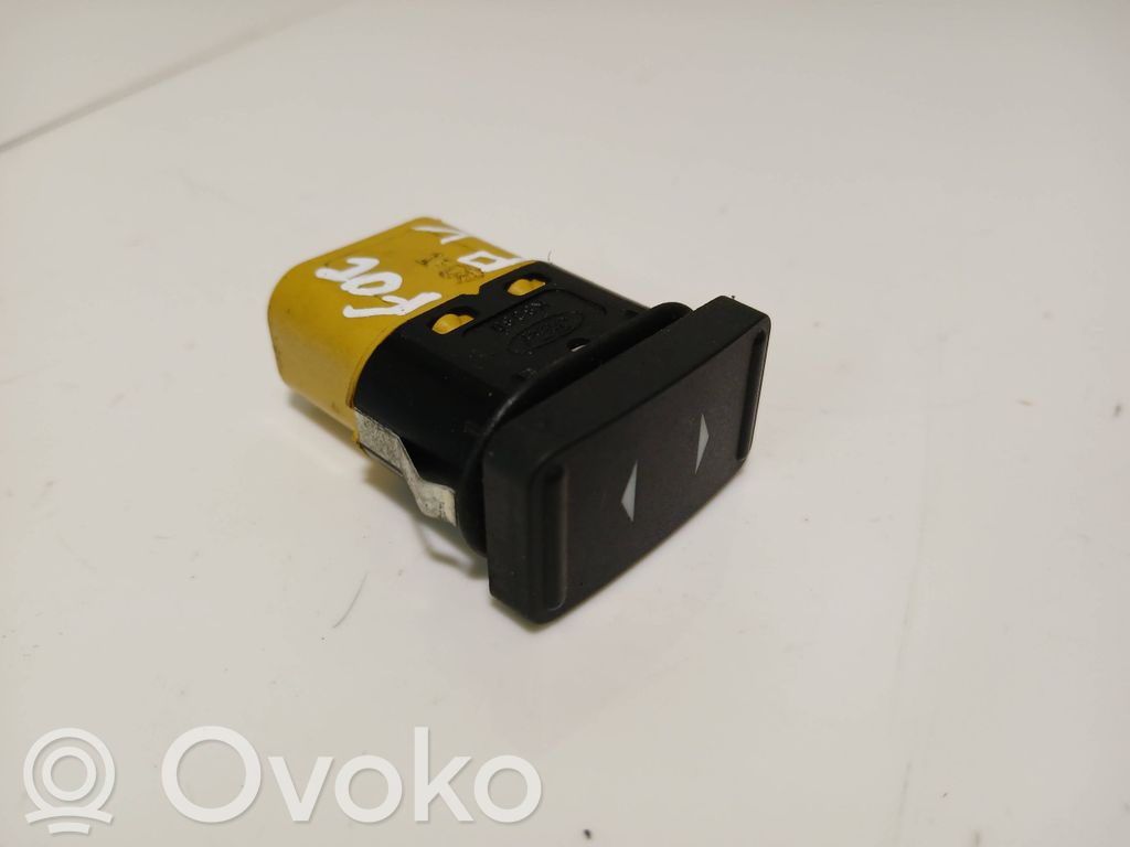 Ford Focus Electric window control switch 