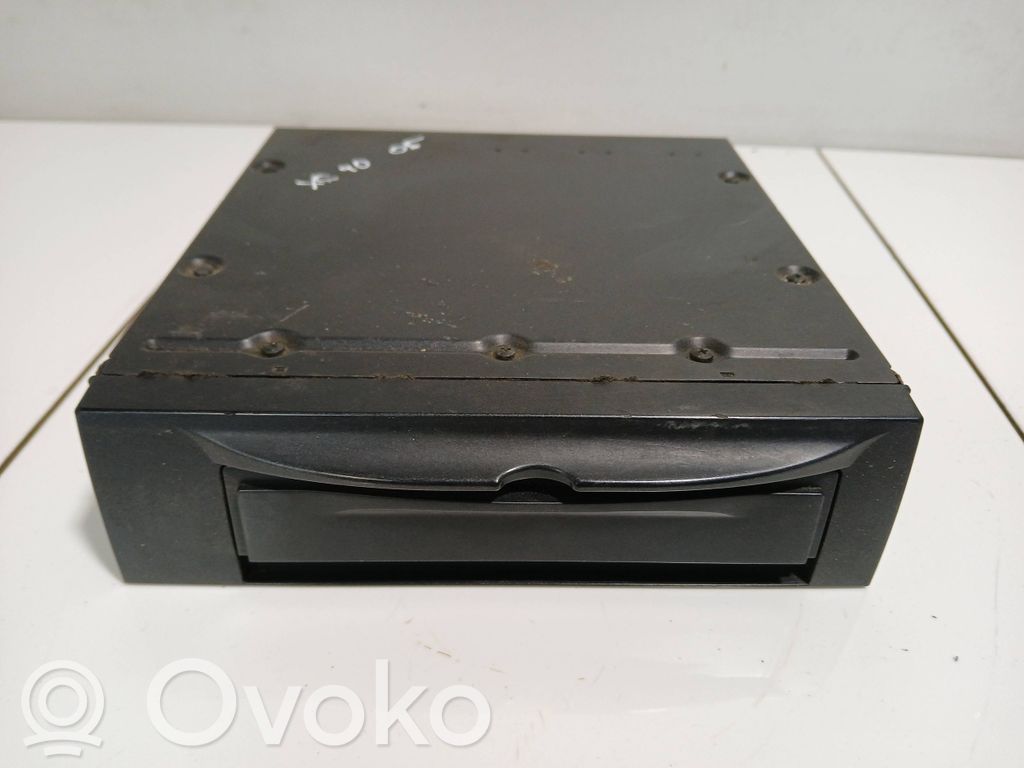Volvo XC90 Navigation unit CD/DVD player 