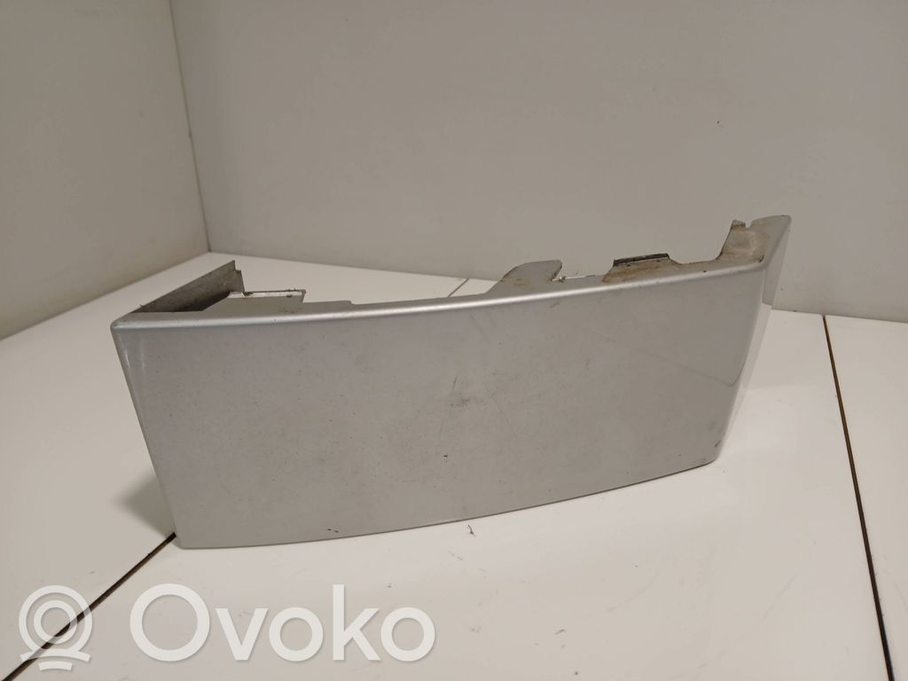 Volvo XC90 Rear/tail light trim molding 