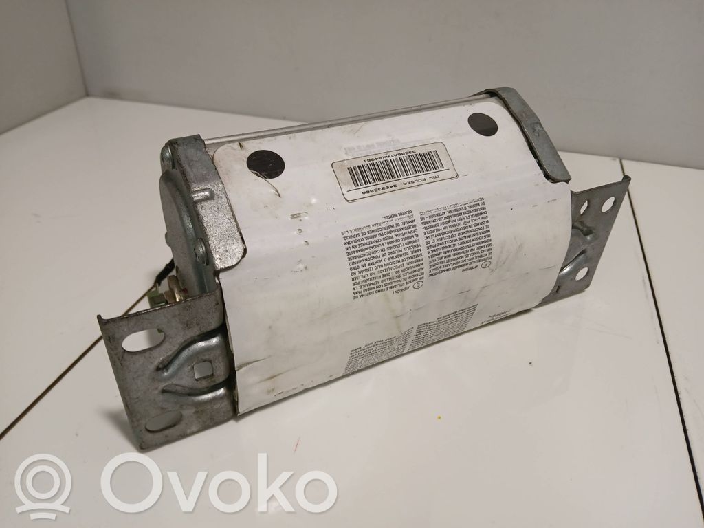 BMW 1 E81 E87 Keleivio oro pagalvė 