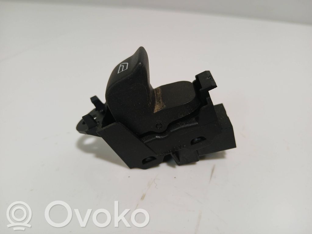 Land Rover Freelander 2 - LR2 Przyciski szyb 
