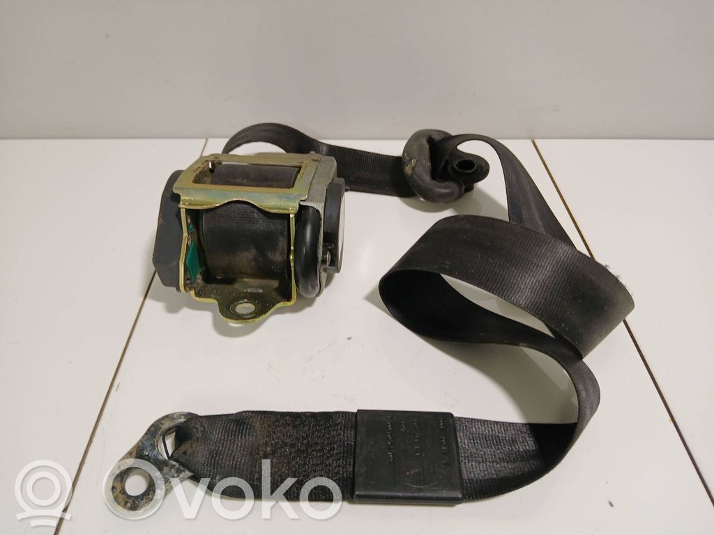 Audi A2 Front seatbelt 