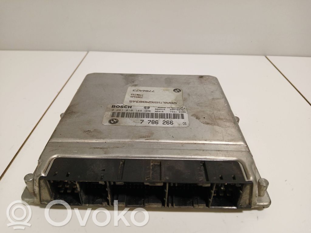 BMW 5 E39 Engine control unit/module 
