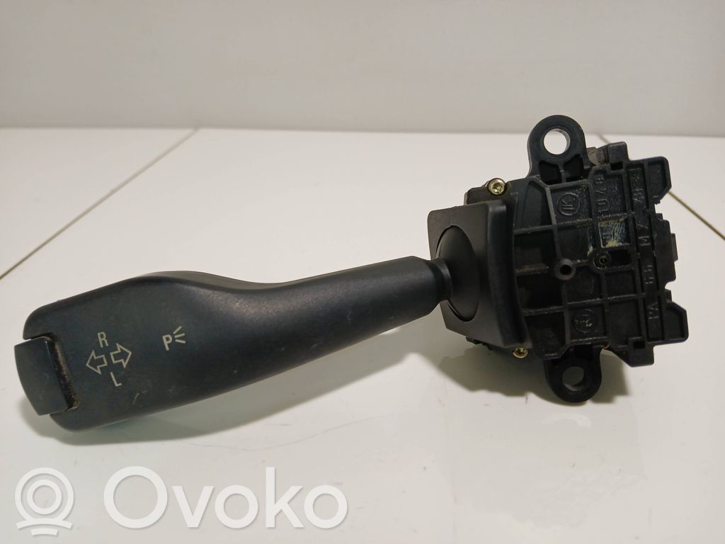 BMW 5 E39 Indicator stalk 