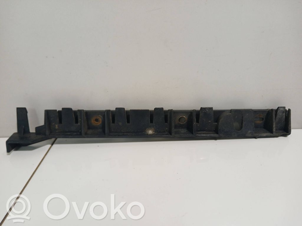 BMW 1 E81 E87 Fender mounting bracket 