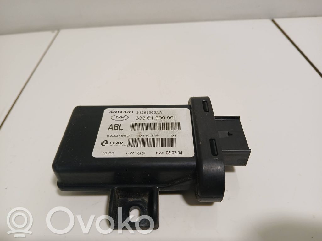 Volvo V70 Light module LCM 