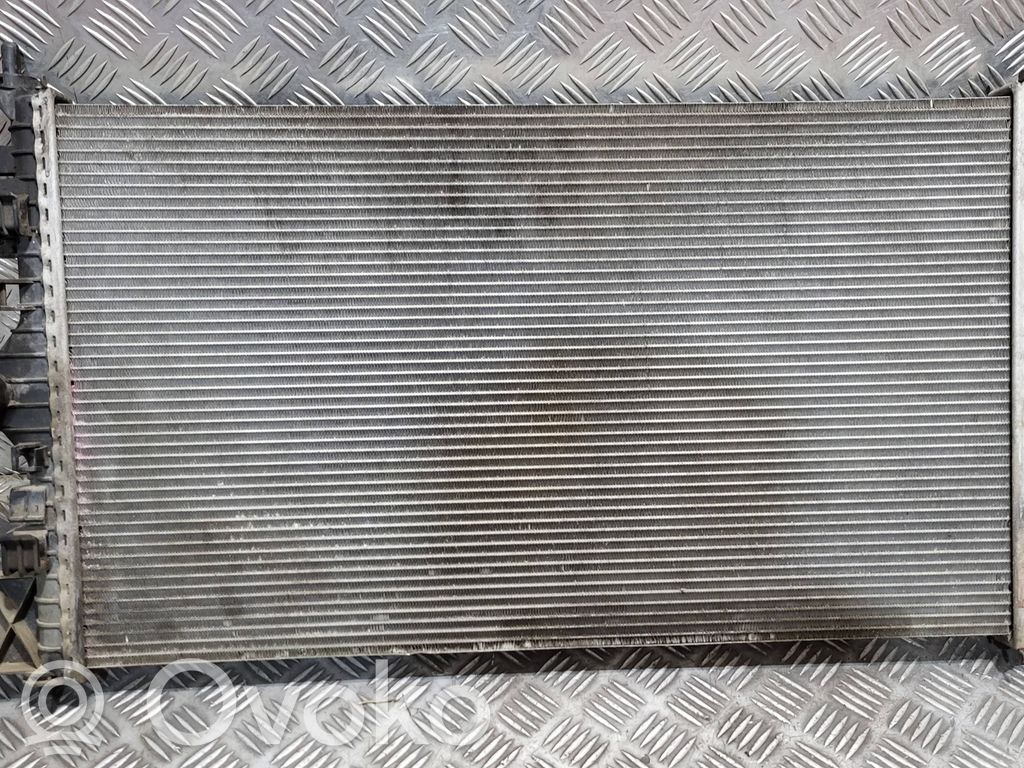 Opel Insignia A Coolant radiator 