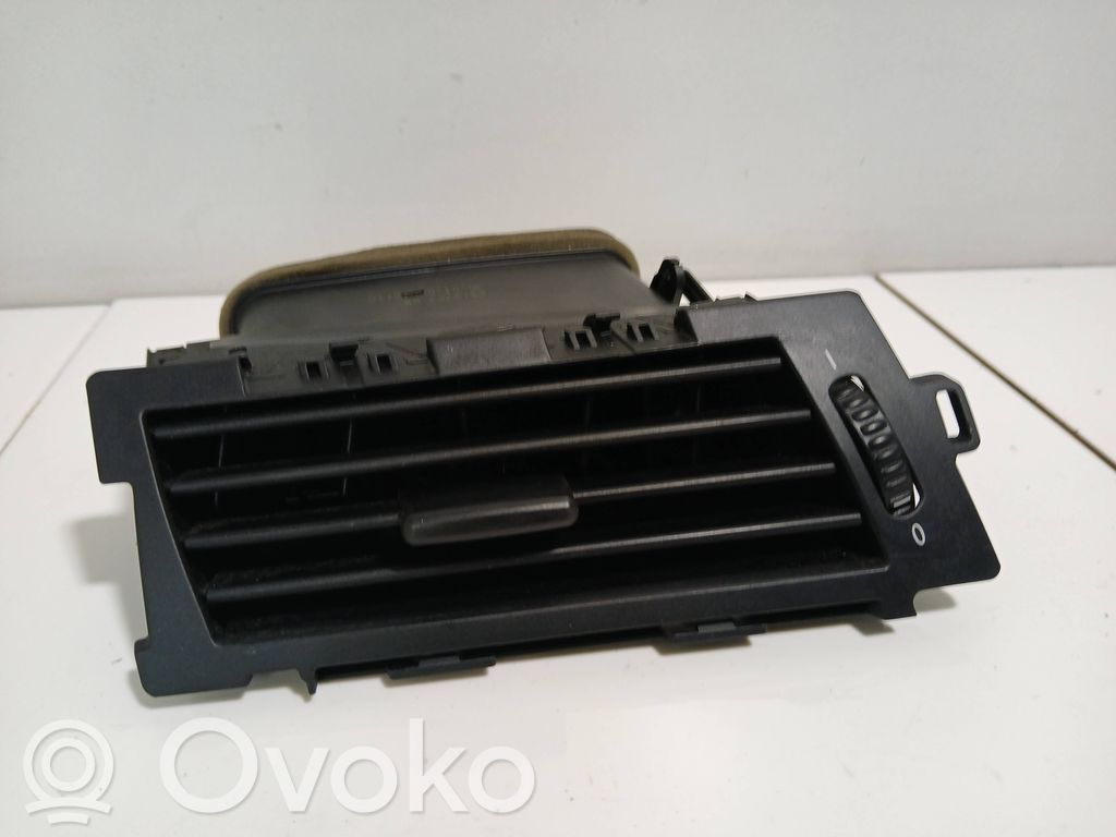 BMW 5 E60 E61 Garniture, panneau de grille d'aération latérale 
