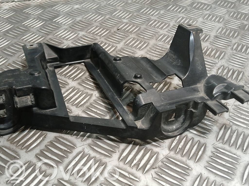 BMW X5 E53 Headlight/headlamp mounting bracket 